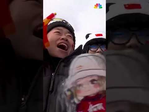 Eileen Gu puts down a scorching first run. ❄️🔥