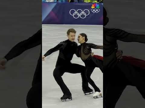 Evan Bates and Madison Chock topped the Free Dance ranking and scored 10 points for Team USA! 💃⛸️