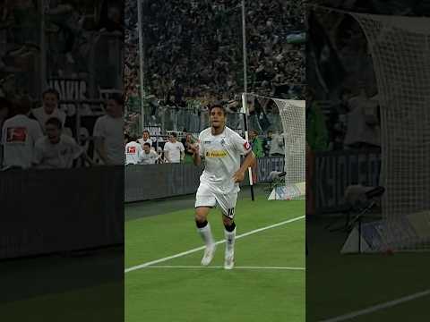 🔙 #OnThisDay WAS FÜR EIN MOMENT?! 🤯 Igor de Camargo erzielt den Treffer im Relegations-Hinspiel 💚