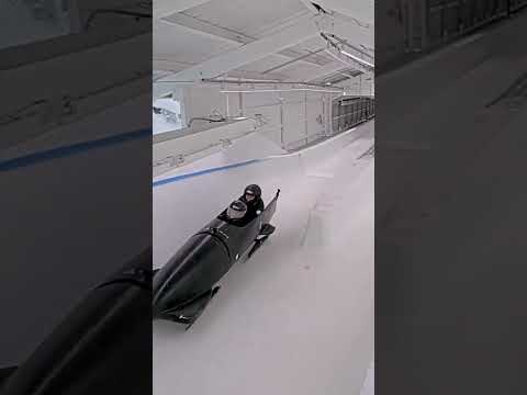 Colin Jost was going through it 😂