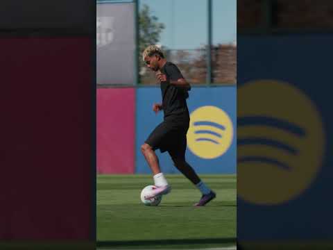 Lamine. Is. Back. 👊 #shorts #fcbarcelona