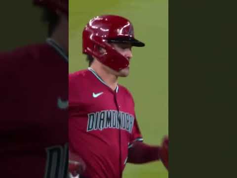 Corbin Carroll gets the D-backs going with a BLAST!