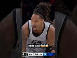 THROW IT DOWN DEV 🤩🫢 #nba #spurs #devinvassell 📺 FanDuelSN SW