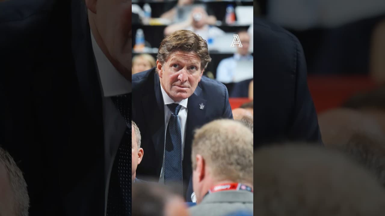 Mike Babcock’s back, Connor McDavid gets his guy