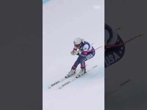 Welcome to #MilanoCortina2026, Lindsey Vonn 🙌