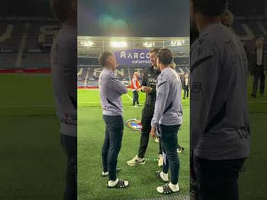 👏🏼🫂 𝐂𝐨𝐦𝐩𝐚𝐧̃𝐞𝐫𝐢𝐬𝐦𝐨 antes del #LevanteUDAlavés