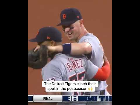 The Tigers clinch the final AL Wild Card spot 🐯