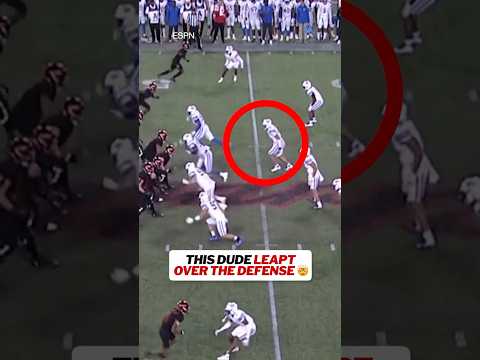 He defied gravity! #collegefootball