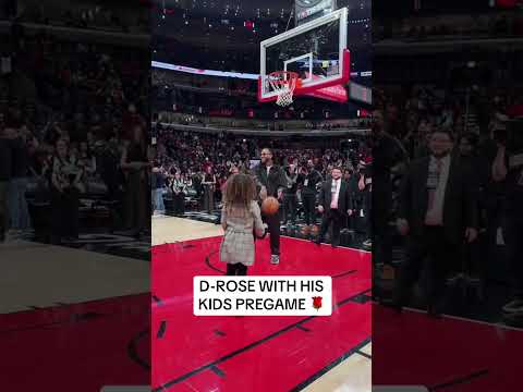 Derrick Rose shooting around with his kids pregame 🥹🌹