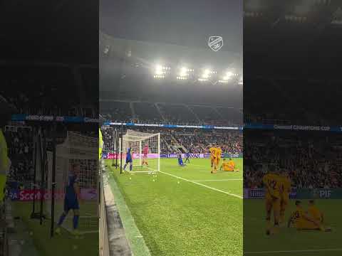 Still celebrating last Wednesday’s win. 🔶🔷