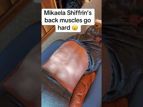 A six-pack on her back?! 💪 (via @mikaelashiffrin/TT)