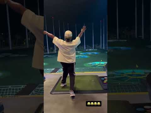 Junior Caminero sent this golf ball to the moon 🌕🌕