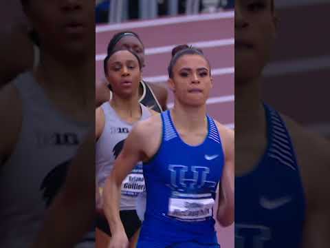 Sydney McLaughlin-Levrone running the 400m as a college freshman 💨 #shorts