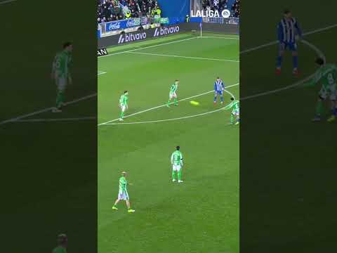Pero Pabloooo 🤯 #laligahighlights #GoazenGlorioso #AlavésRealBetis