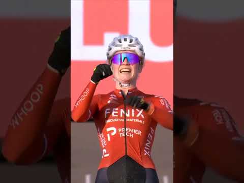 Puck Pieterse reels in the victory 🎣 A statement ride from the Dutchwoman in Maasmechelen  👀