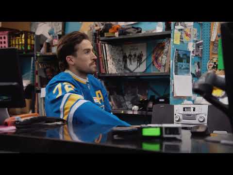 Faulk, Sundqvist and Tucker learn The Twist