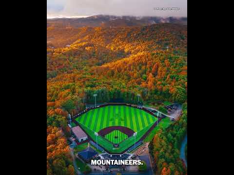 The Appalachian State Mountaineers have one of the most beautiful ballparks in the country 🌄