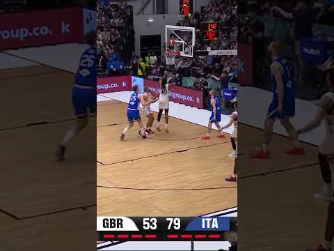 Luigi Suigo aka the Italian Wemby is back at the #FIBAWC Qualifiers 🇮🇹