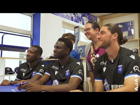 👕 Choisi 𝐚𝐯𝐞𝐜 𝐯𝐨𝐮𝐬. Dévoilé 𝐚𝐯𝐞𝐜 𝐯𝐨𝐮𝐬 🫂