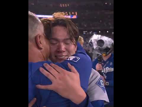 Yoshinobu Yamamoto STARTED Game 6 and FINISHED Game 7 👏 #WorldSeries