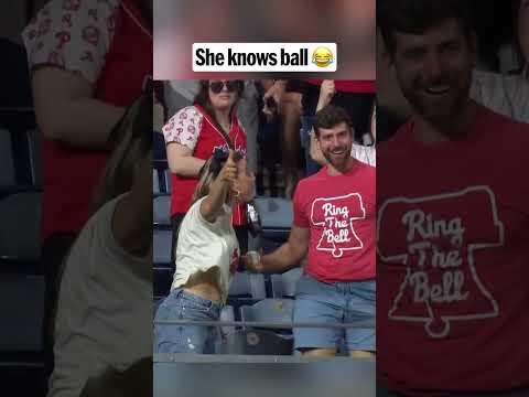 The way he looks at her 🥹❤️