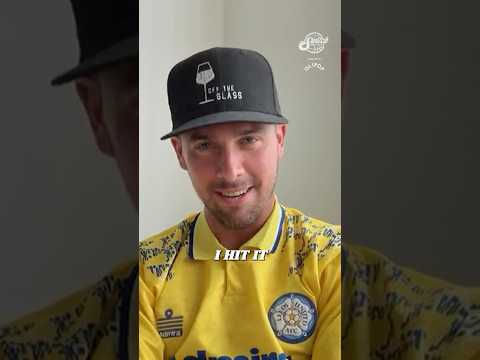 DOING THE LEEDS SALUTE TO TIMOTHEE CHALAMET AND KYLIE JENNER? 🤣 #leedsunited #premierleague