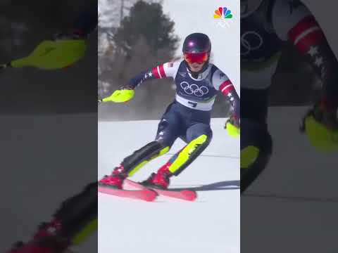 Shiffrin sets the tone!  ⛷️🔥