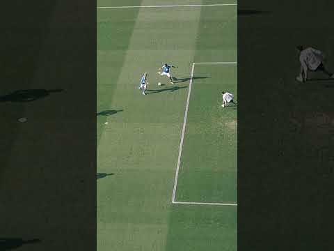 🤔 Quelle note /10 pour ce 𝐬𝐚𝐮𝐯𝐞𝐭𝐚𝐠𝐞 d'Abdelhamid Aït Boudlal 🇲🇦 sur sa ligne ? #shorts #srfc