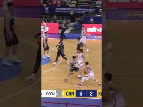 Hesi, spin, crossovers 🇨🇳 Sun is TOO smooth 😮‍🔥 #FIBAWC