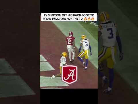 Ryan took the hit from TWO defenders 😤