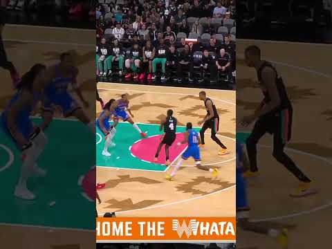 KING OF THE CASTLE 🏰  #spurs #nba #stephoncastle