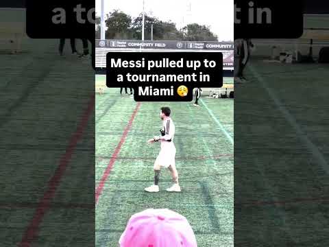 Imagine seeing Messi at your kids’ game 😎 (via @claudiarafael12/TT)