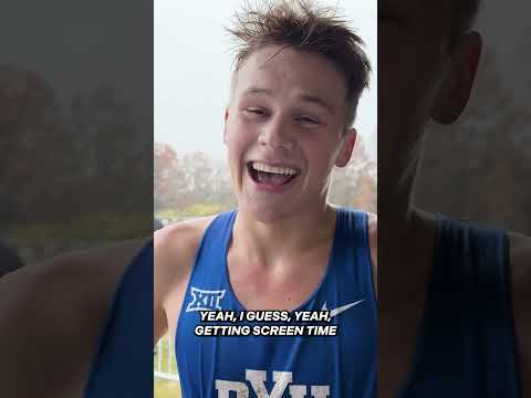 🚀 Tayvon Kitchen led the field through the opening 5K in 14:25.3. #CollegeXC and #NCAAXC25