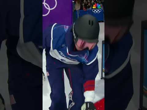 Oliver Martin cooly scores 83.50 with this incredible jump in the men's snowboard Big Air final! 🏂