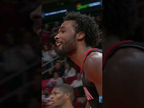 Tari BLOCK from behind 👋 #rockets