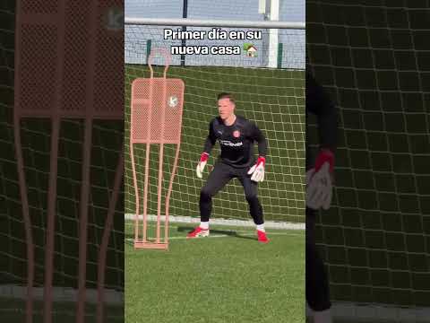 A new home for Ter Stegen (via gironafc/IG)