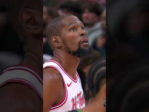 HISTORY MADE 👏 With this bucket, KD passes Dirk Nowitzki to advance to 6th all-time in NBA scoring!