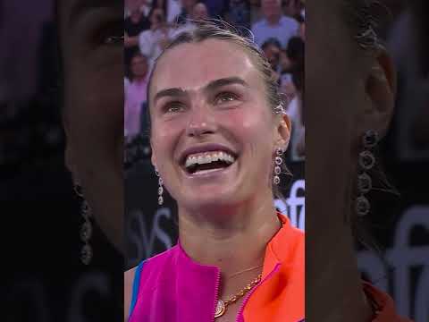 Sabalenka FANGIRLS over Federer! 🤣