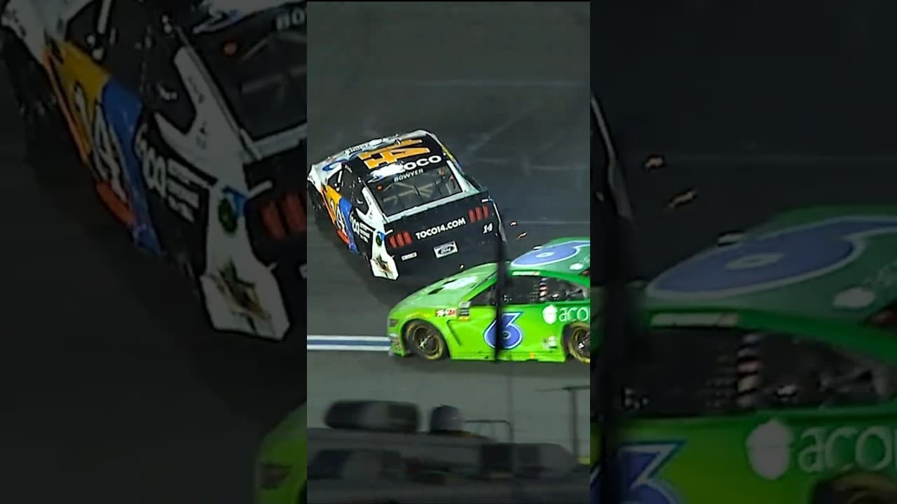 Bowyer went IN on Newman 🤯