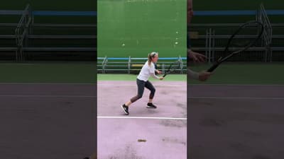 The timing of the step forward on your #tennisvolley matters