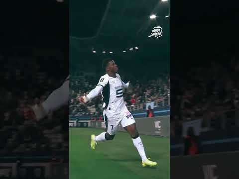 ⏱ 81e minute, "𝒃𝒊𝒈 𝒄𝒉𝒂𝒏𝒄𝒆 𝒇𝒐𝒓 𝑹𝒆𝒏𝒏𝒆𝒔..." 😏🇨🇭 #embolo #paris #football #sportstiktok #srfc