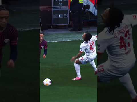 Xavi Simons is too smooth on the ball 😮‍💨