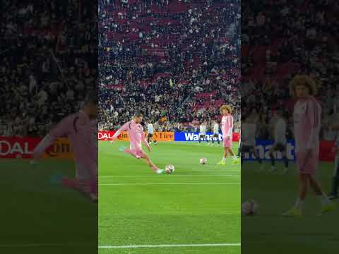 Messi’s accuracy is incredible 😯