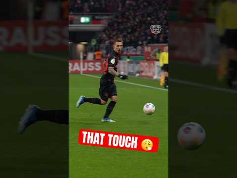 Grimaldo’s control 🤯