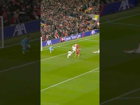 Superb block by James Justin from Florian Wirtz strike 🧱