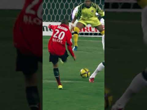 🪄 05.02.2011- Quand la magie Brahimi opère 🆚 Paris SG - #MadeInRoazhon  🇩🇿  #shorts #sportstiktok