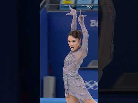 5 DAYS TO GO… until the figure skating action begins! ⛸️ with Madison Chock and Evan Bates