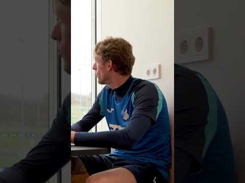 Wer braucht schon Schmuck oder Blumen? 💝​💐​ Rein in die PreZero-Arena 🏟️​  #hoffenheim #fussball