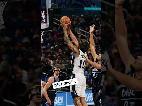 OOOOP 🫢 #nba #spurs #jeremysochan #dylanharper 📺 FanDuelSN SW