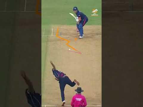 Sensational grabs on the field made our @emirates Fly Better package for 15 February 👌